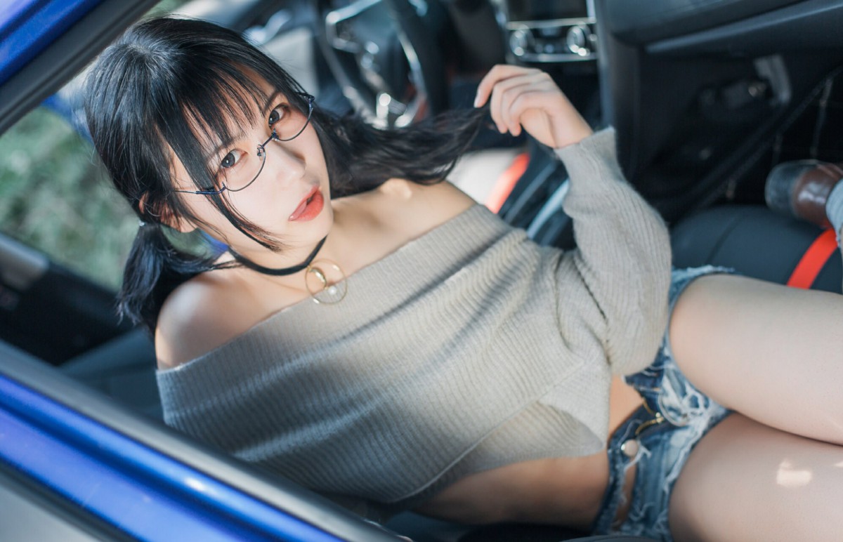 图片[30]-COSER美女逐月su – 车内篇 – COSPLAY-小爱·美女部落