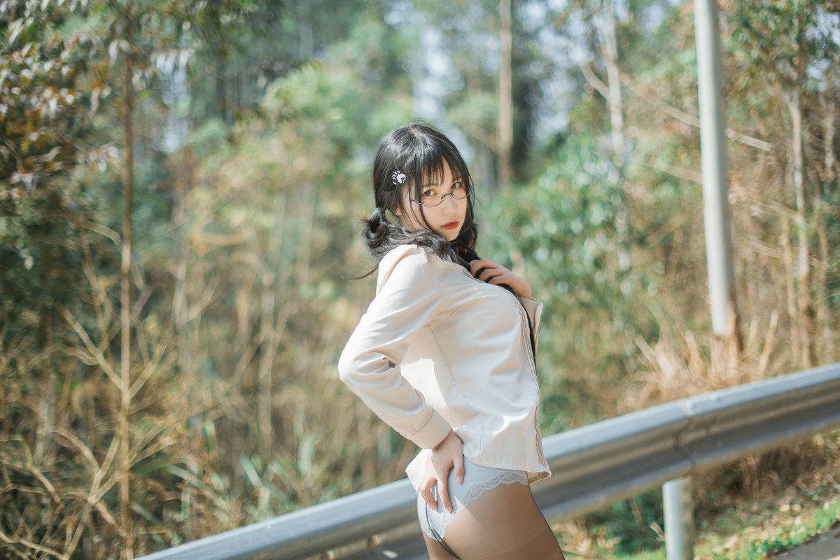 图片[20]-COSER美女逐月su – 乡间小路 – COSPLAY-小爱·美女部落
