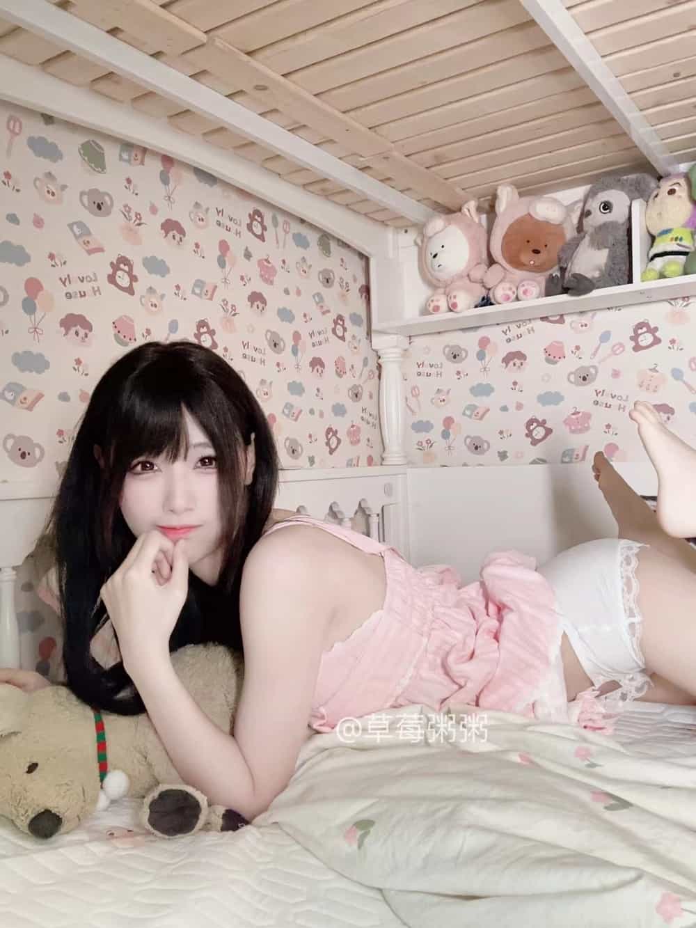 十万口草莓粥粥(B站) – 舰长图包合集-小爱·美女部落