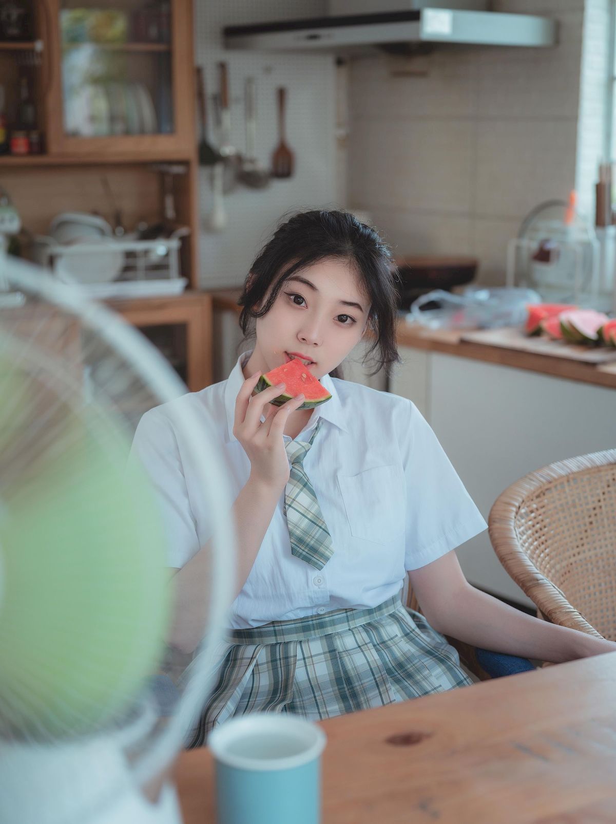 糖水日记邻家小妹JK制服搭配格子裙清纯风格写真-御萝部落-小爱·美女部落